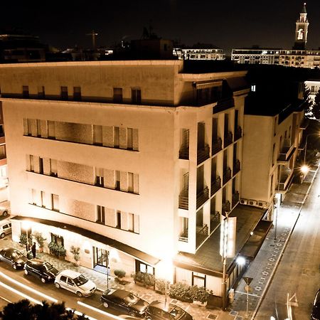 Phi Hotel Ambra Pescara Exterior foto