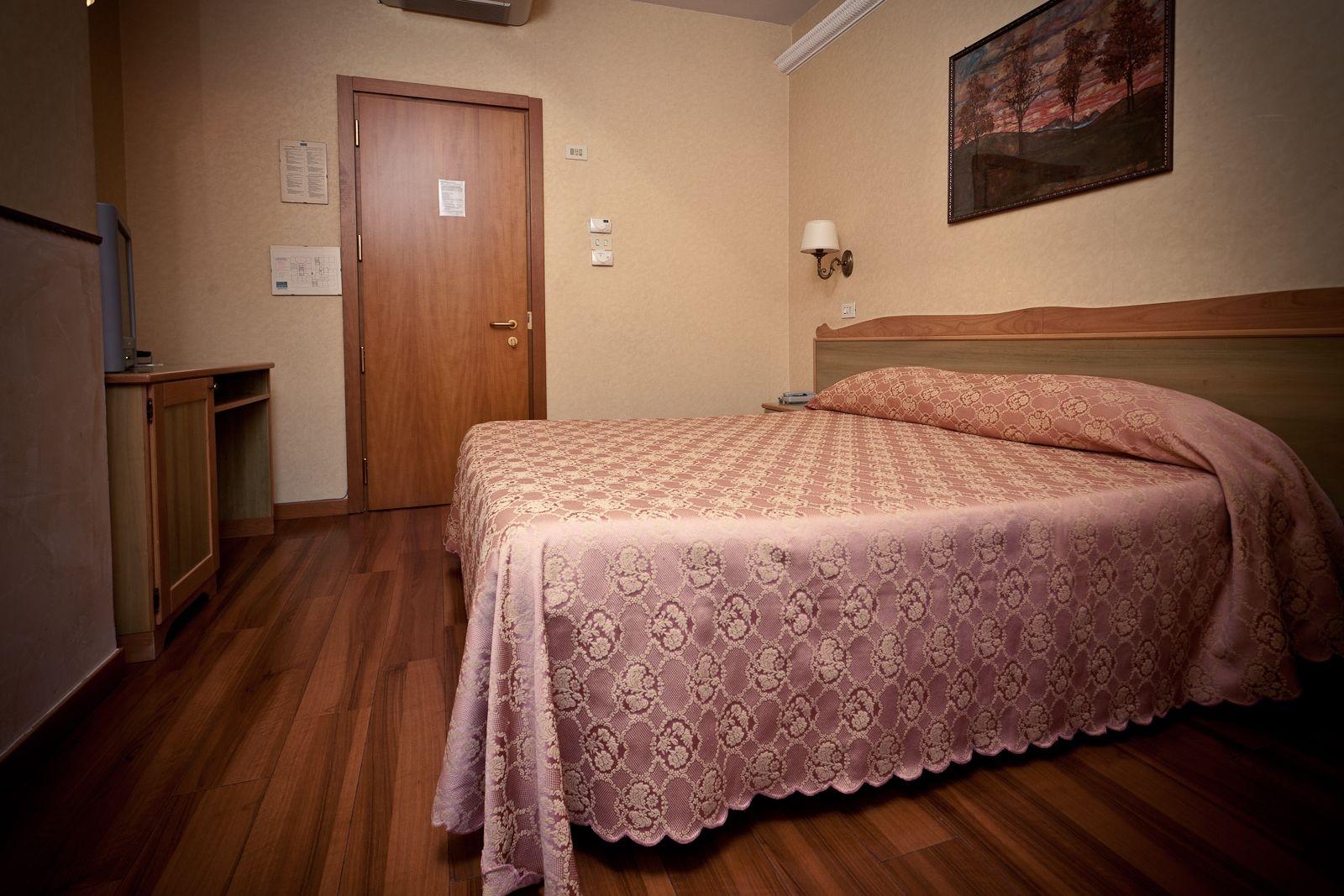 Phi Hotel Ambra Pescara Exterior foto